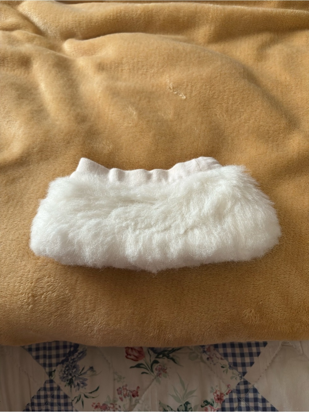 American Girl White Faux Fur skirt